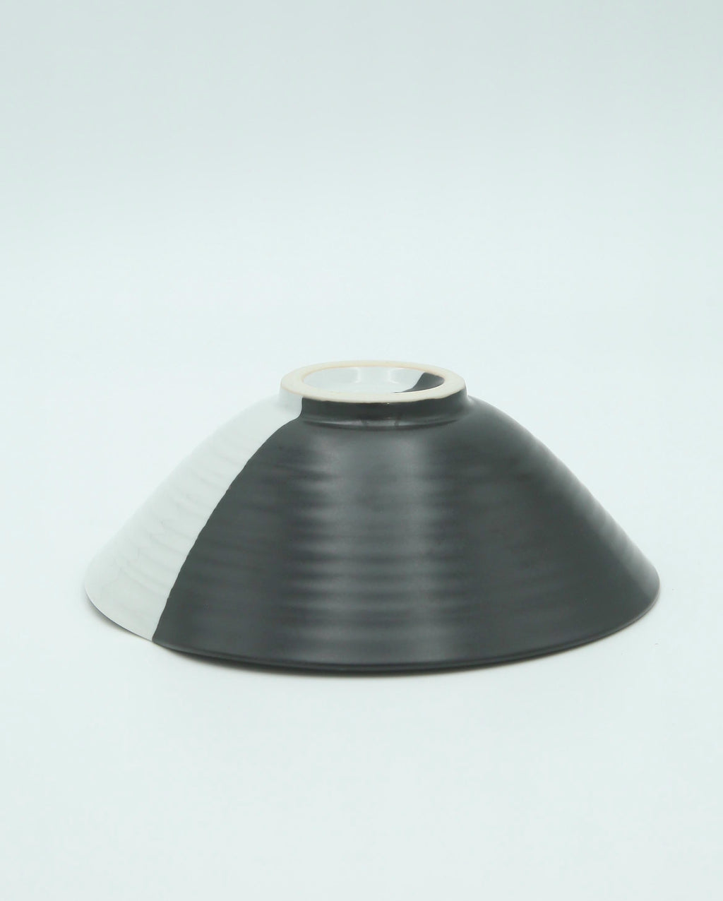 Hasami Ware Bowl by FYSM Colour (Black/White)