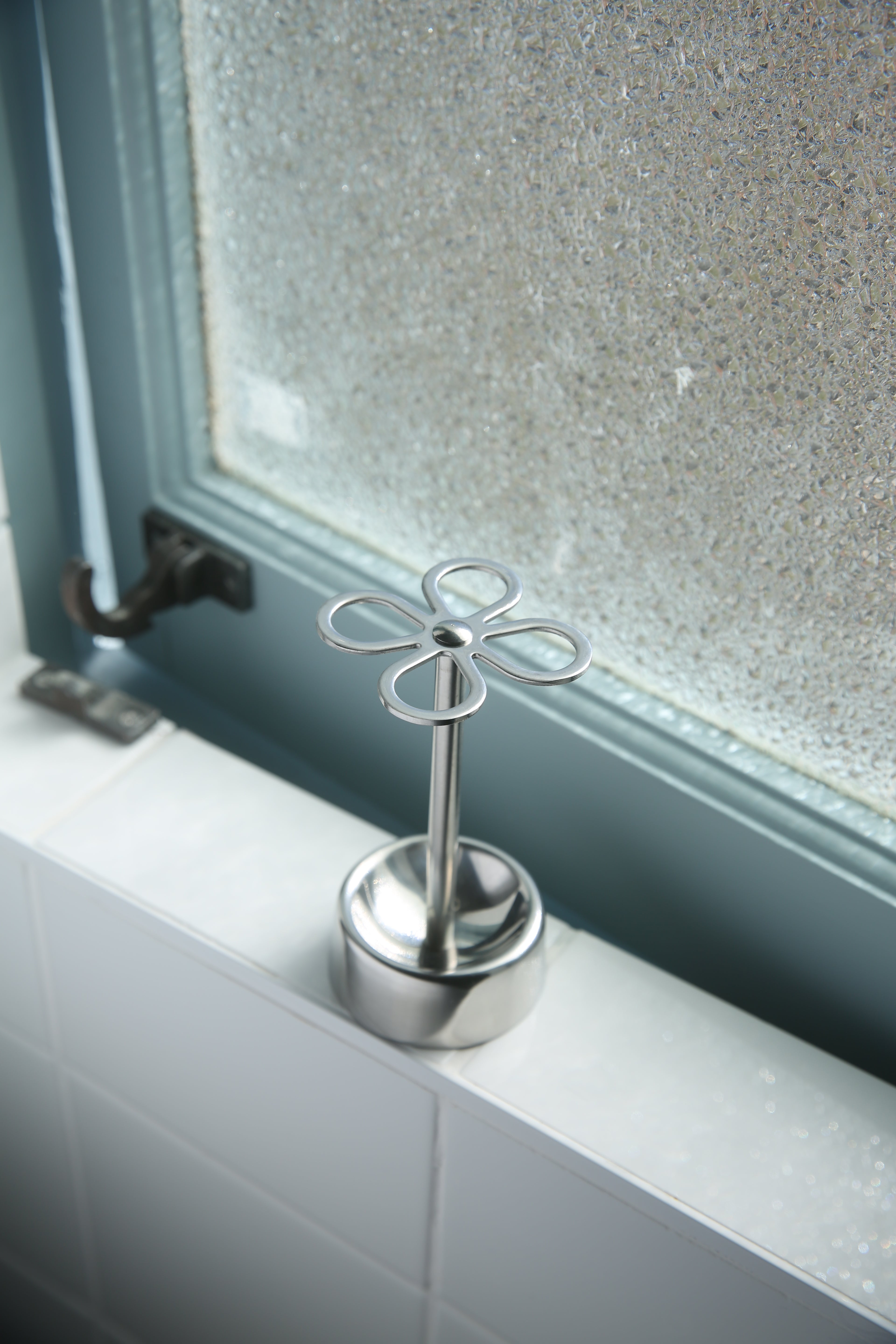 Four Leaf Clover Stainless Steel Toothbrush Holder (Mirror)
